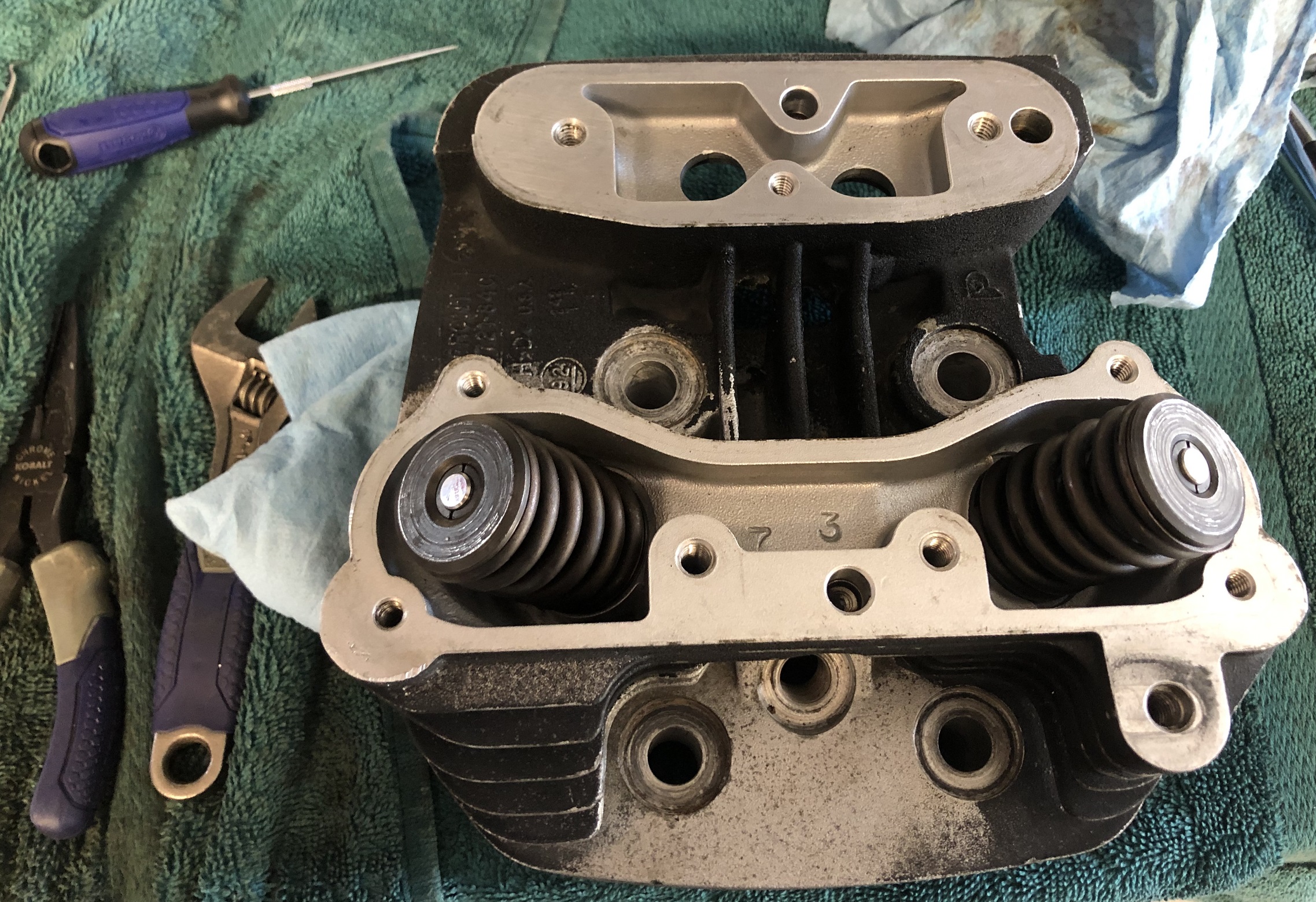 thumbnail image 2 of Complete Intake & Exhaust Valves, Seals & Springs Kit – Honda XR650L / XR650 1993-2021 By JINFANNIBI 2 of 6