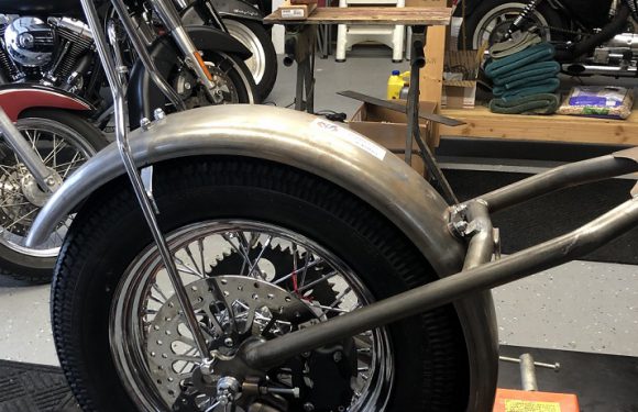 Rear Fender… Mounted!